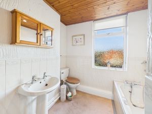 Photo 19- click for photo gallery